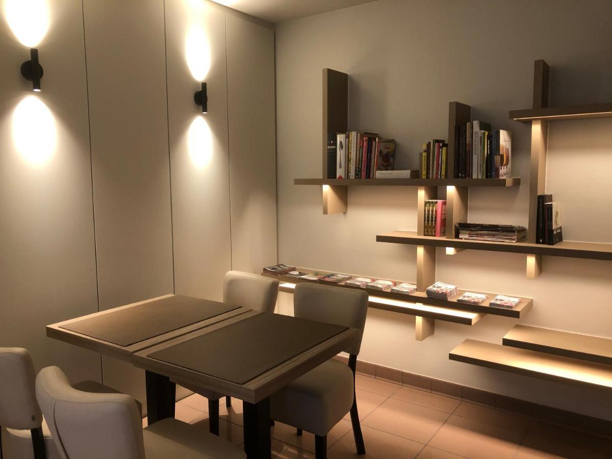 Hotel Duivels Paterke Harelbeeksestraat 29, 8500 Kortrijk Luaran gambar
