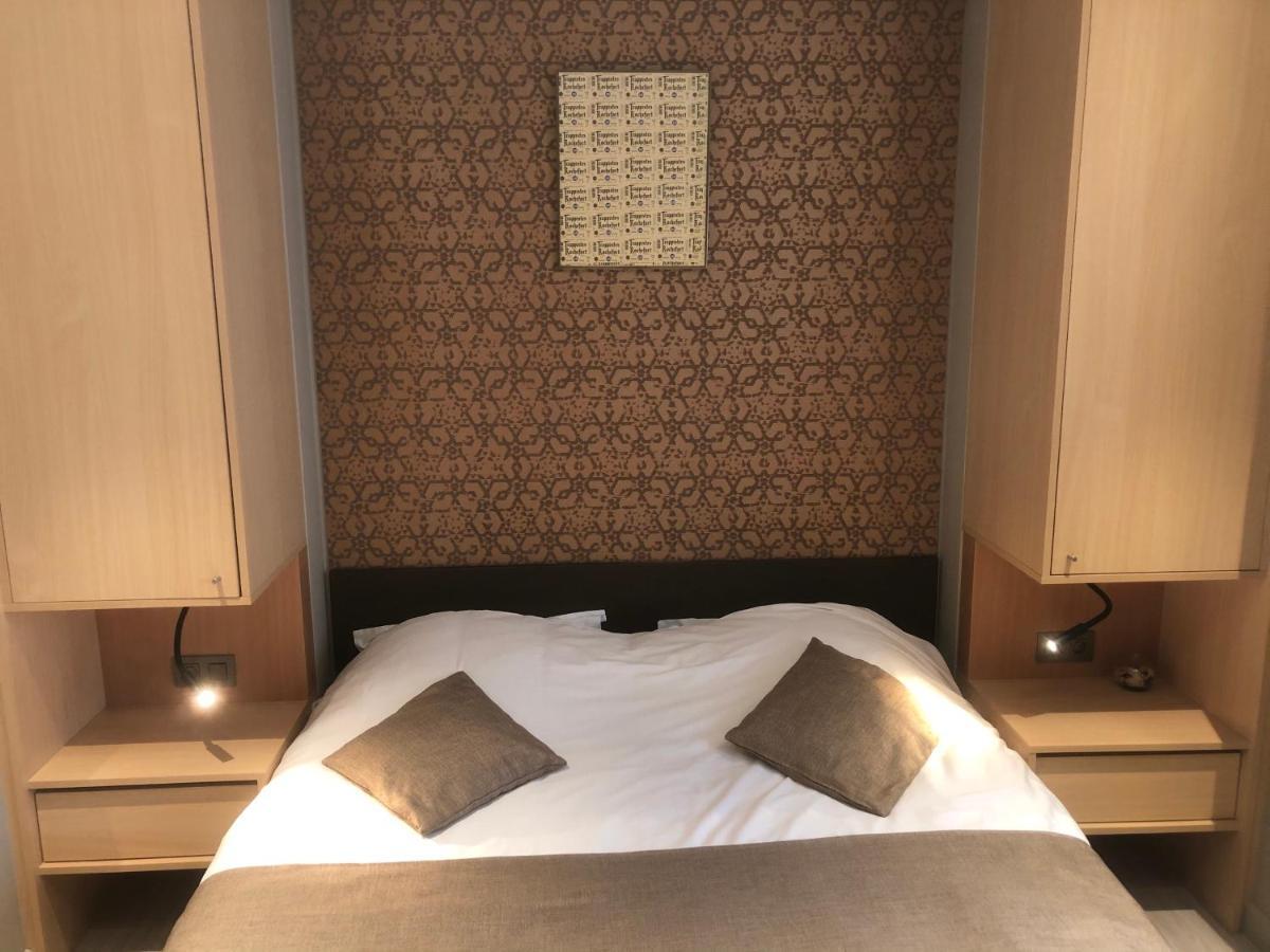 Hotel Duivels Paterke Harelbeeksestraat 29, 8500 Kortrijk Luaran gambar