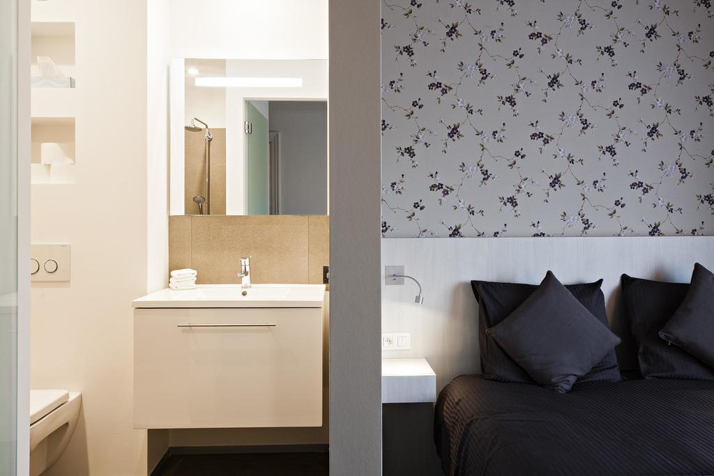 Hotel Duivels Paterke Harelbeeksestraat 29, 8500 Kortrijk Luaran gambar