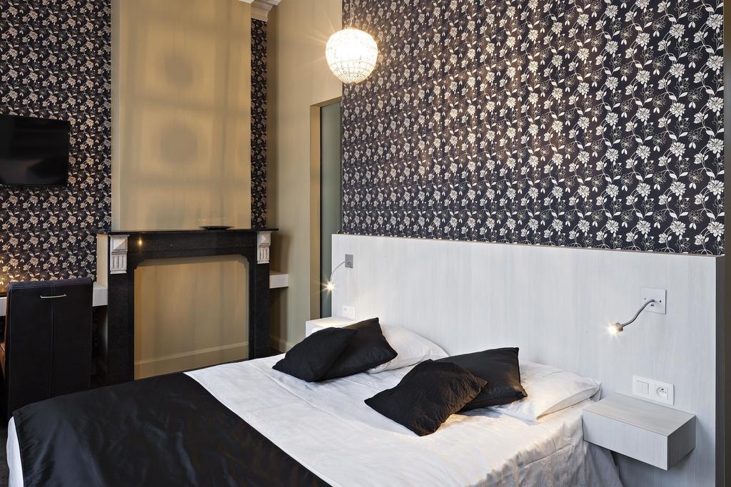 Hotel Duivels Paterke Harelbeeksestraat 29, 8500 Kortrijk Luaran gambar