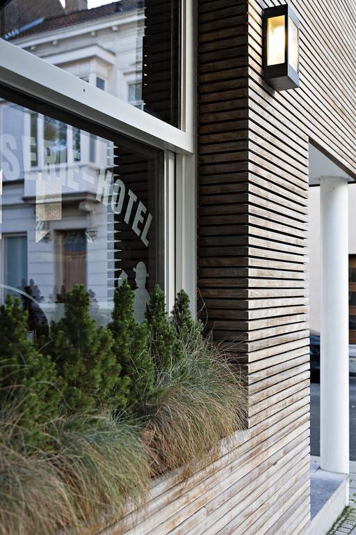 Hotel Duivels Paterke Harelbeeksestraat 29, 8500 Kortrijk Luaran gambar